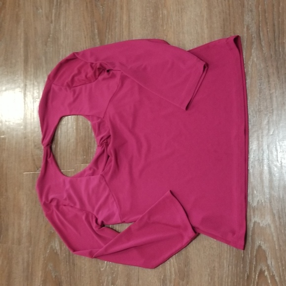 (L) Heart Soul Back Cut Out Top Solid Color Dainty Feminine Holiday Girlhoodcore - Picture 11 of 11